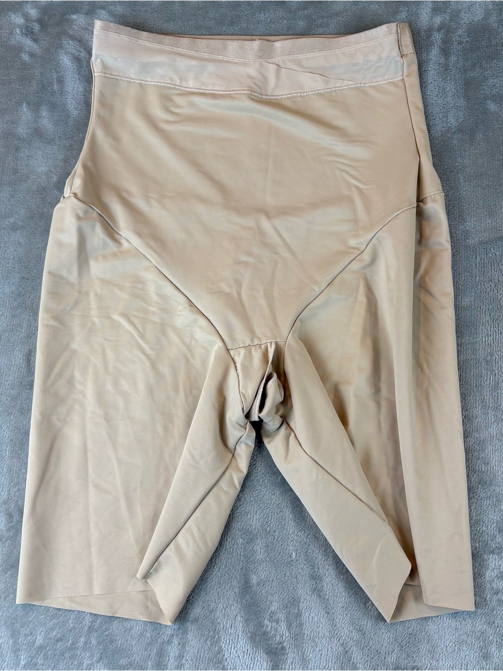 Maidenform Nude Shaping Seamless High-Waist Shapewear Shorts L